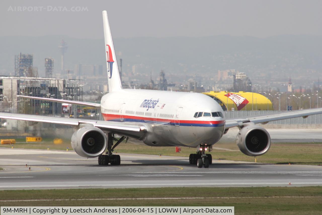 9M-MRH, 1998 Boeing 777-2H6/ER C/N 28415, Malaysia