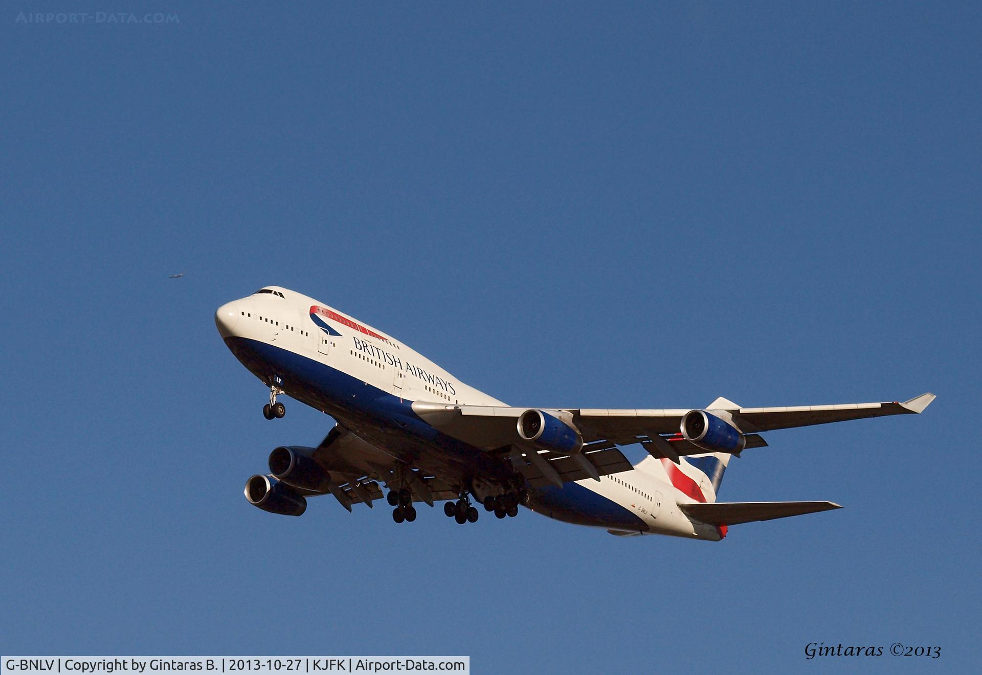 G-BNLV, 1992 Boeing 747-436 C/N 25427, Going to a landing on 31R @ JFK