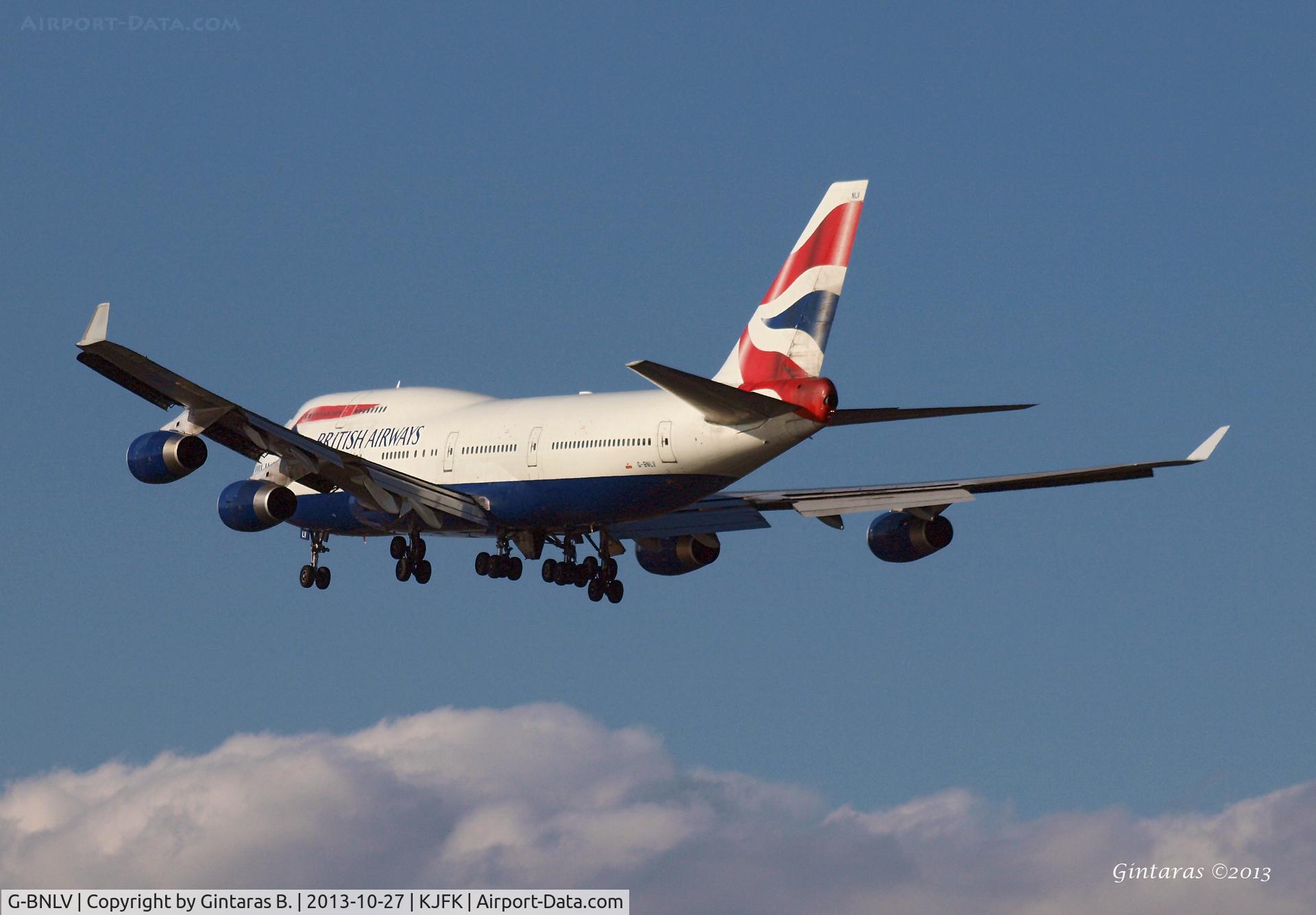 G-BNLV, 1992 Boeing 747-436 C/N 25427, Going to a landing on 31R @ JFK