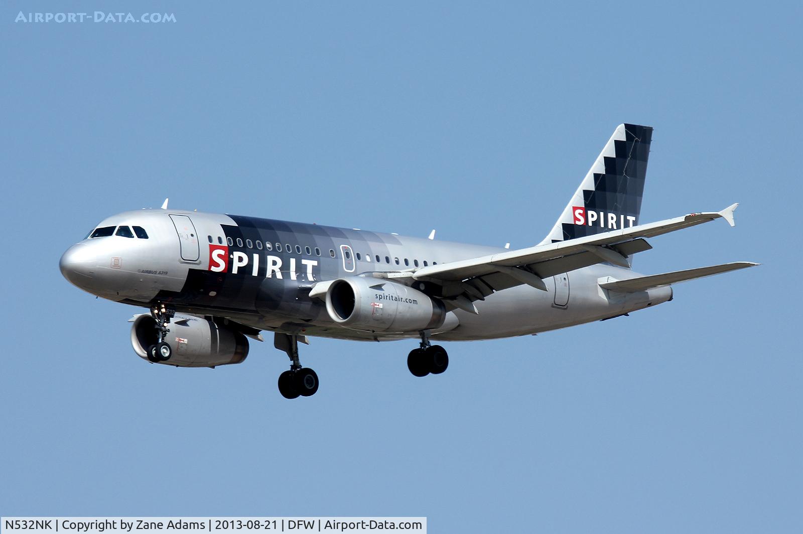 N532NK, 2007 Airbus A319-132 C/N 3165, Landing at DFW Airport