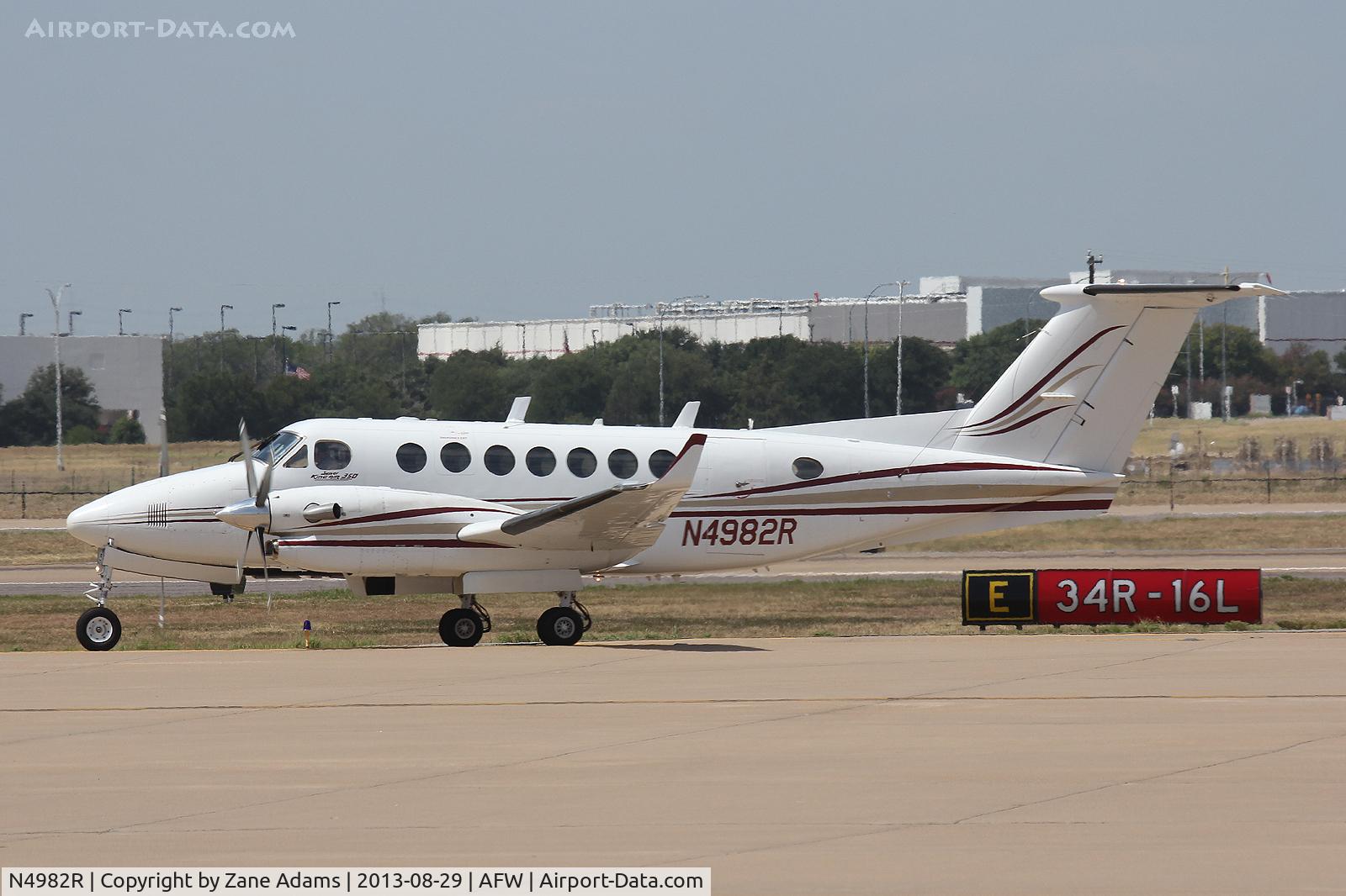 N4982R, 1998 Beech Super King Air 350 C/N FL-224, At Alliance Airport - Ft. Worth, TX