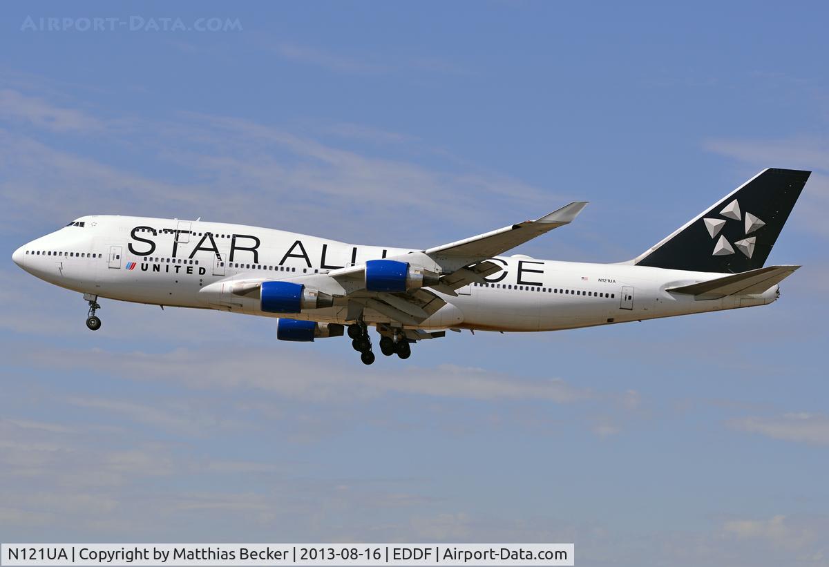 N121UA, 1999 Boeing 747-422 C/N 29167, N121UA