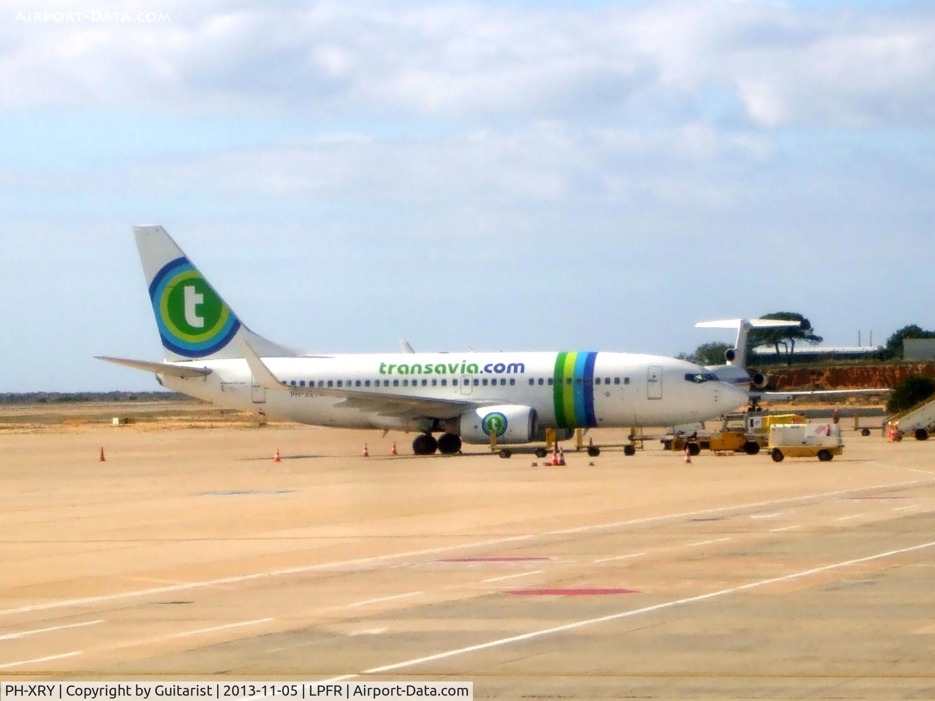 PH-XRY, 2003 Boeing 737-7K2 C/N 33463, This 737 went technical, a long delay I assume.