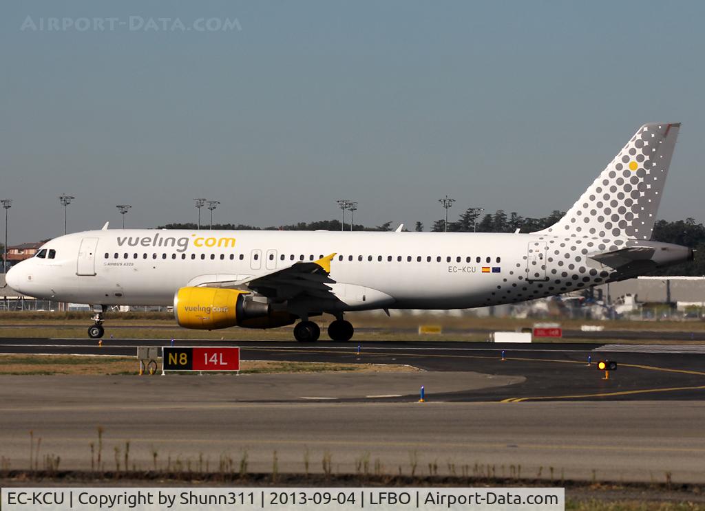 EC-KCU, 2007 Airbus A320-216 C/N 3109, Ready for take off rwy 14L