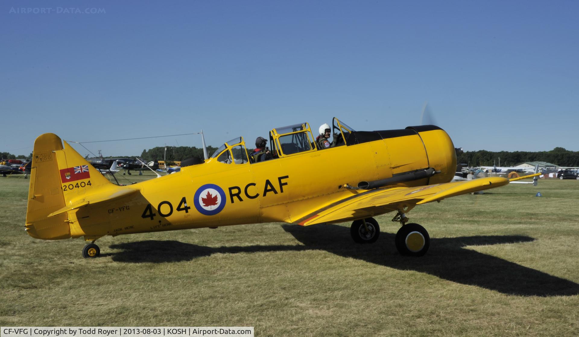 CF-VFG, 1952 Canadian Car & Foundry T-6 Harvard Mk.4 C/N CCF4-195, Airventure 2013