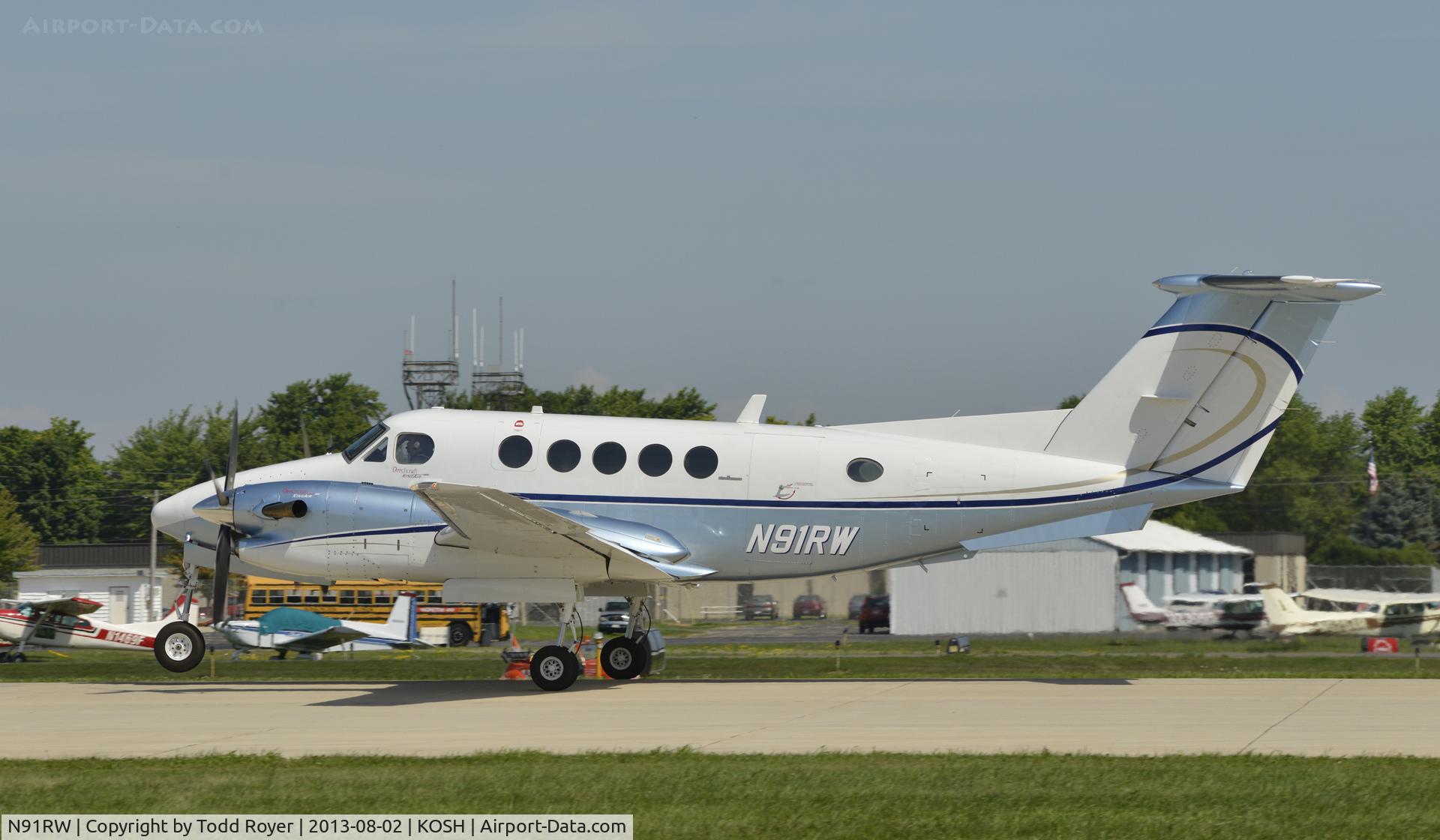 N91RW, 1984 Beech 300 C/N FA-21, Airventure 2013