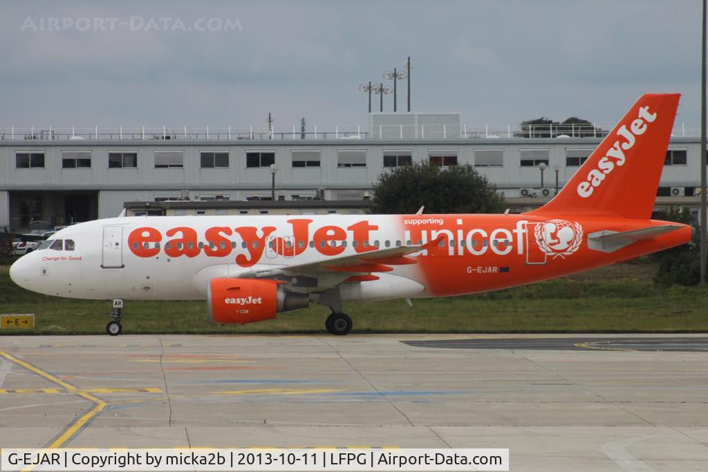 G-EJAR, 2005 Airbus A319-111 C/N 2412, Taxiing
