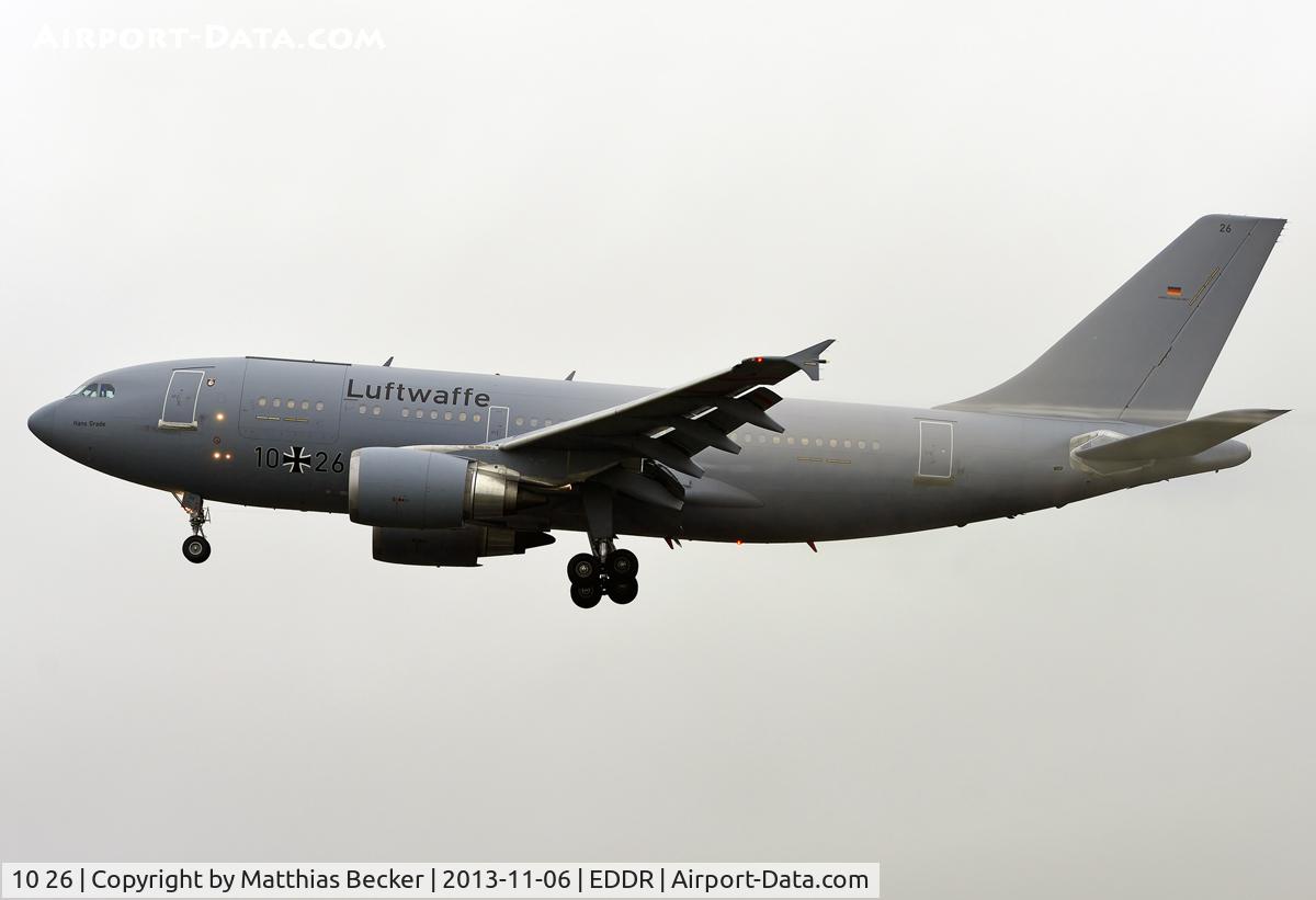 10 26, 1989 Airbus A310-304/MRTT C/N 522, 10+26