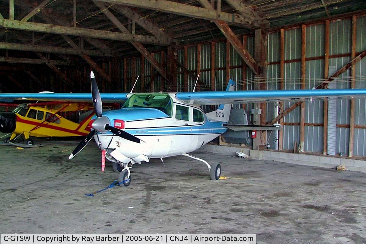 C-GTSW, 1980 Cessna 210N Centurion C/N 21064075, Cessna 210N Centurion [210-64075] Orillia~C 21/06/2005
