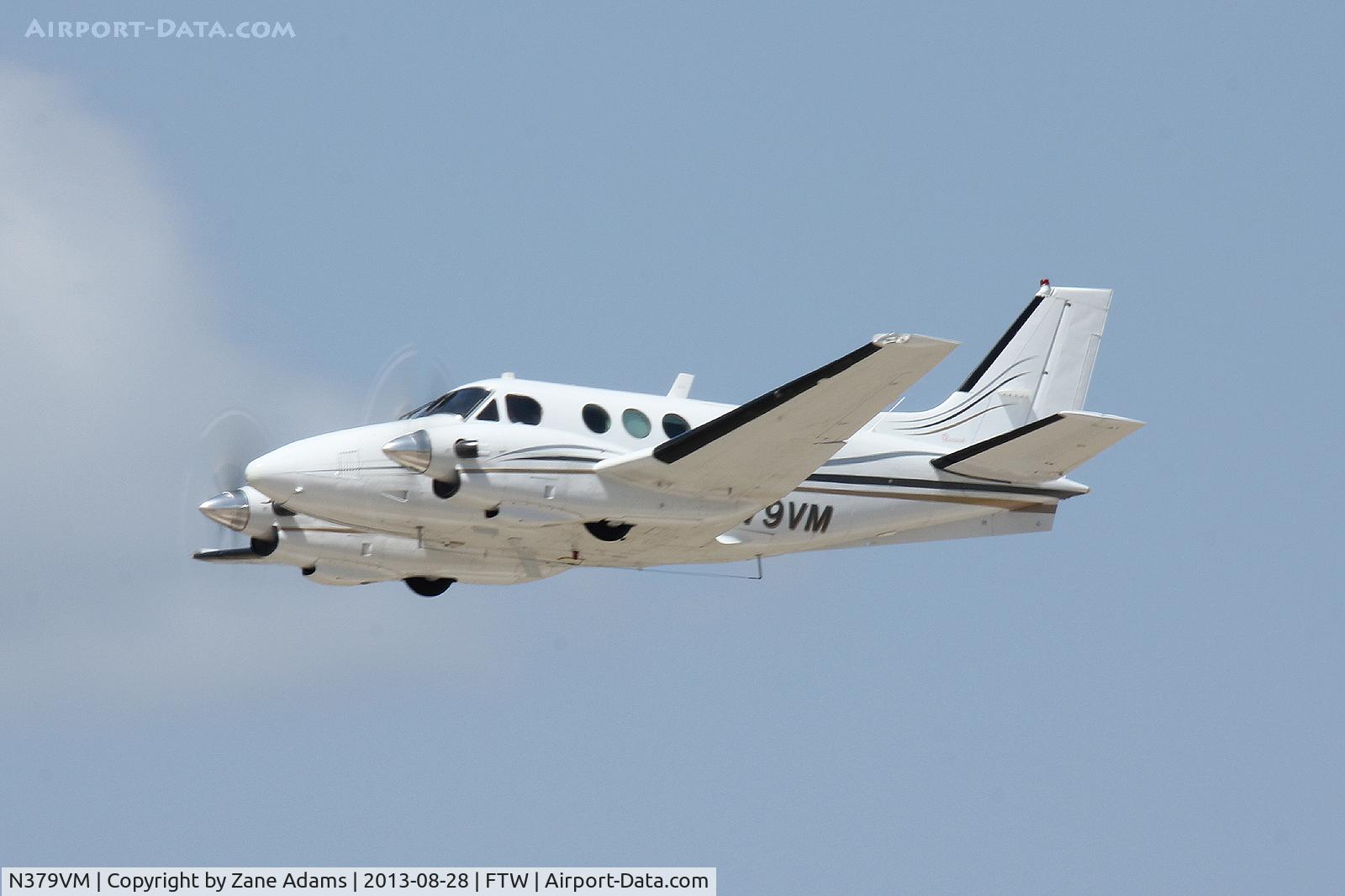N379VM, 1972 Beech E-90 King Air C/N LW-27, Meacham Field - Fort Worth, TX