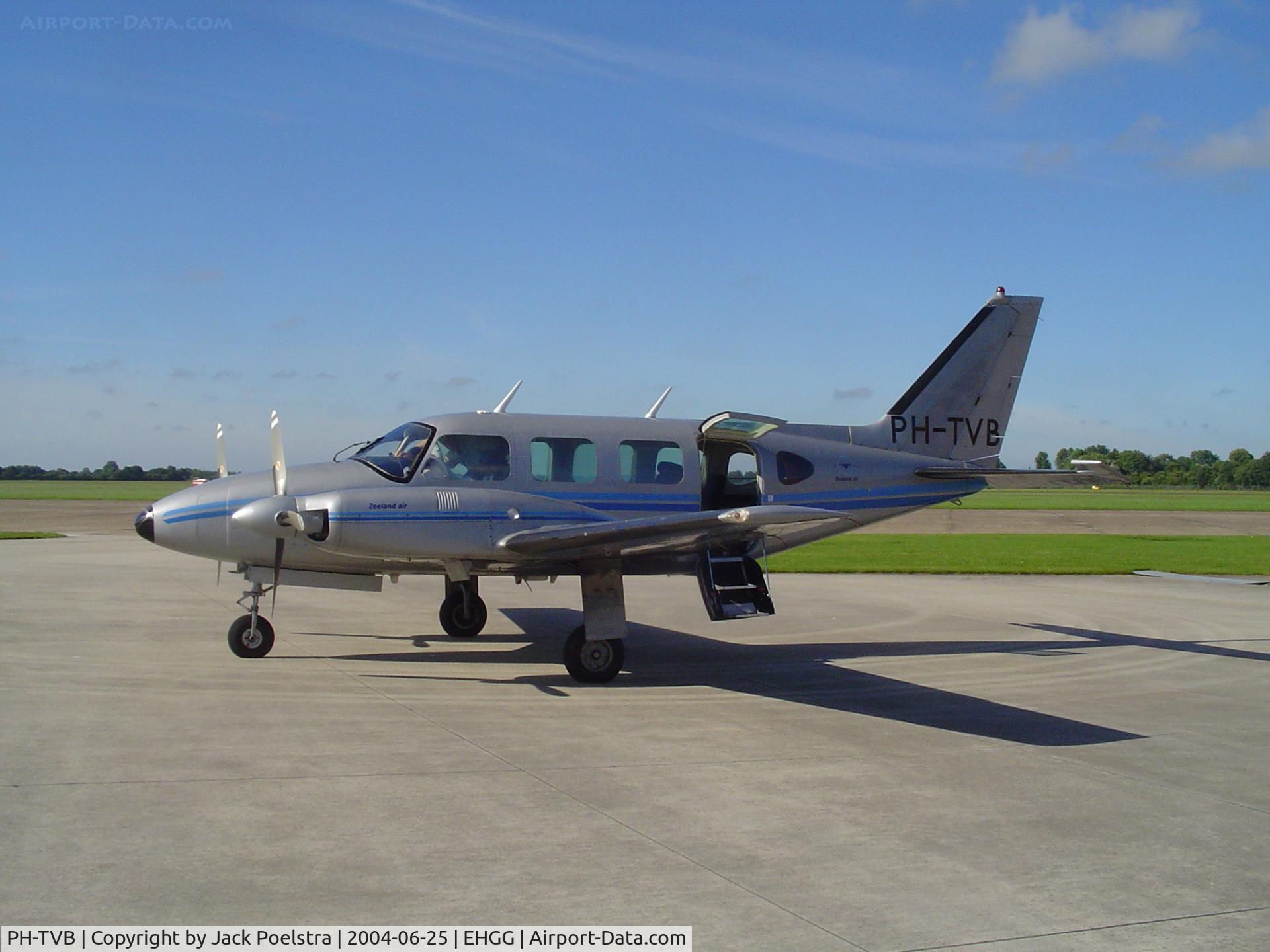 PH-TVB, Piper PA-31 C/N 31-408, PA-31 PH-TVB of Zeeland air at Groningen airport