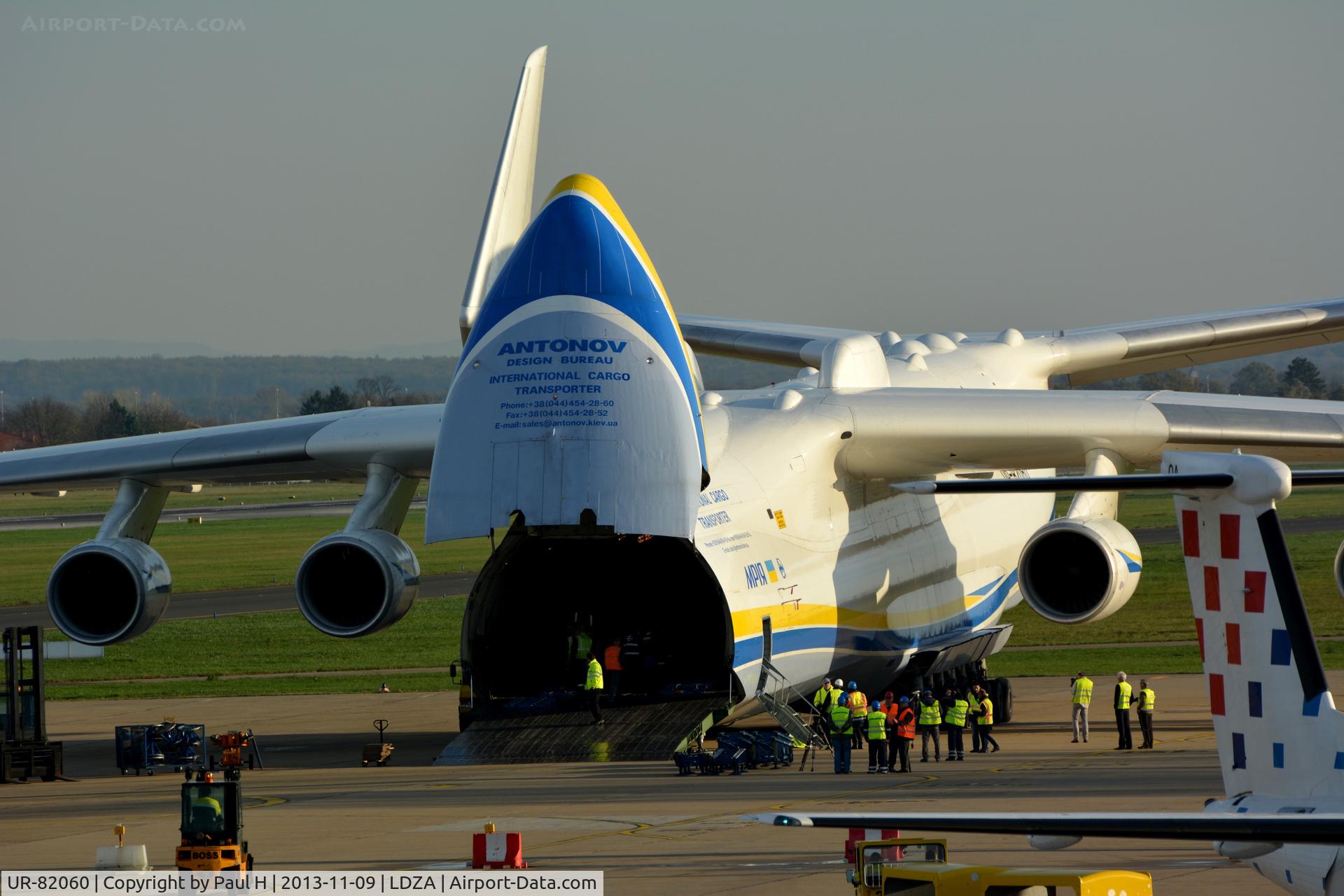 UR-82060, 1988 Antonov An-225 Mriya C/N 19530503763, From the terrace