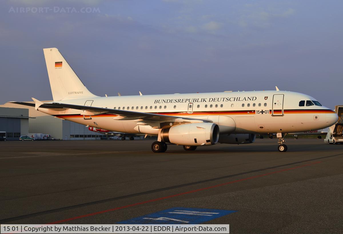 15 01, 2009 Airbus ACJ319 (A319-133/CJ) C/N 3897, 15+01