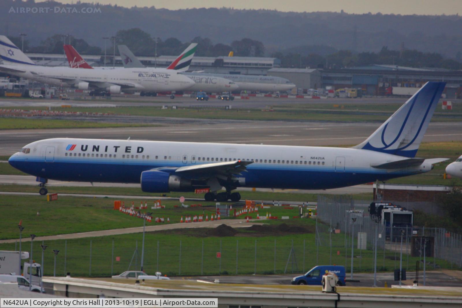 N642UA, 1991 Boeing 767-322 C/N 25092, United