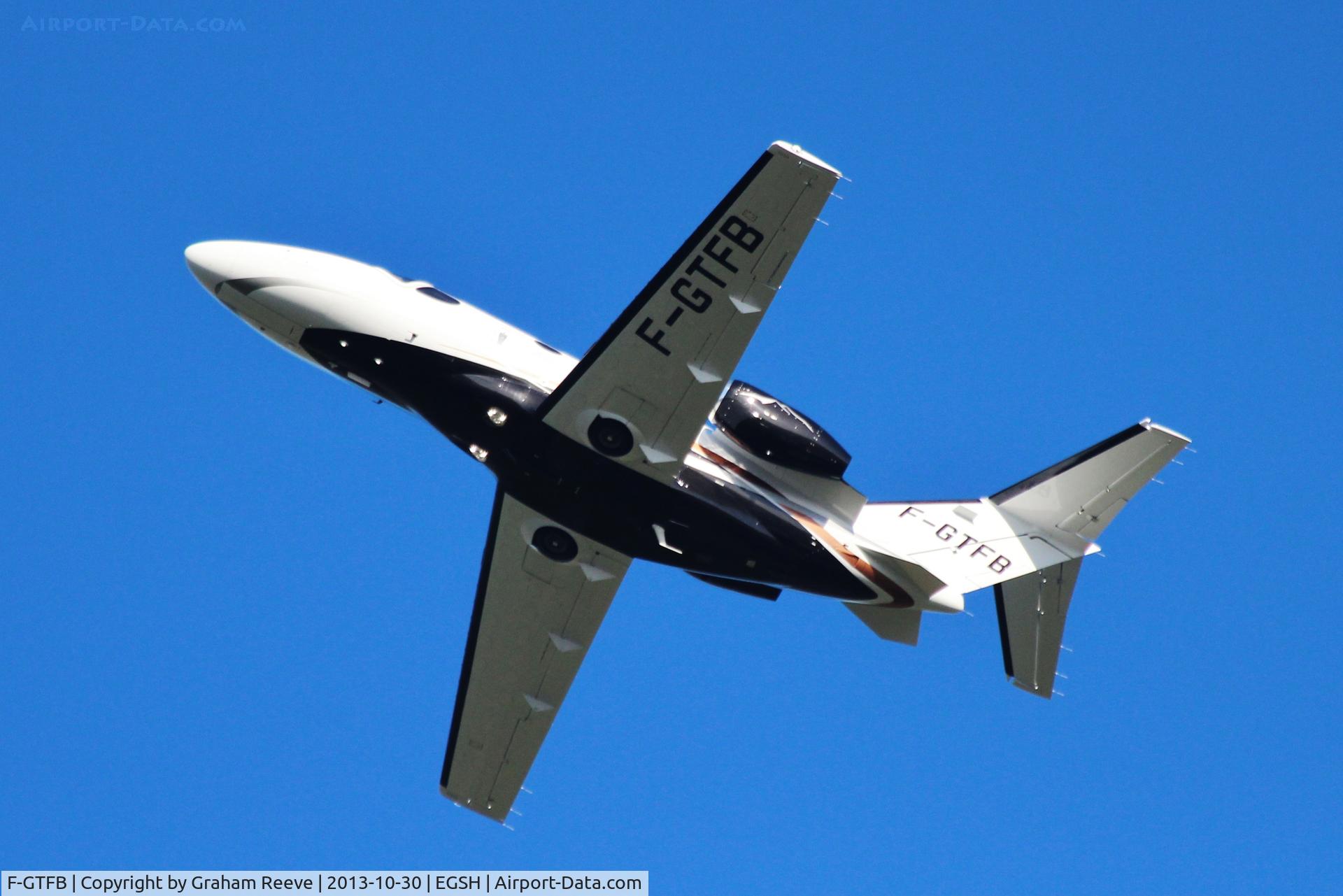 F-GTFB, 2010 Cessna 510 Citation Mustang Citation Mustang C/N 510-0335, Departing from Norwich.