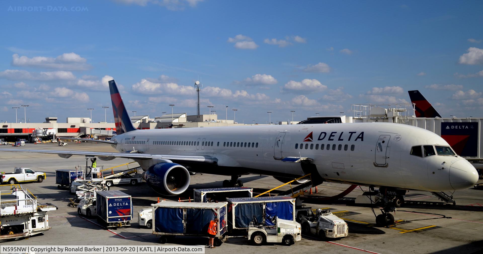 N595NW, 2003 Boeing 757-351 C/N 32995, Atlanta