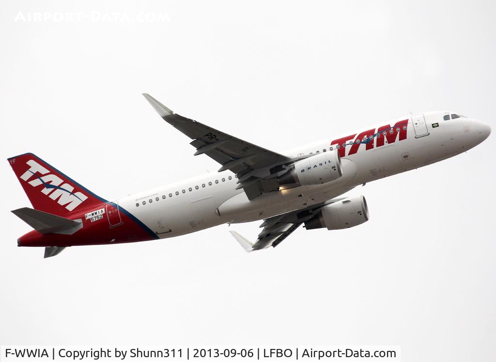 F-WWIA, 2013 Airbus A320-214 C/N 5752, C/n 5752 - To be PR-TYF