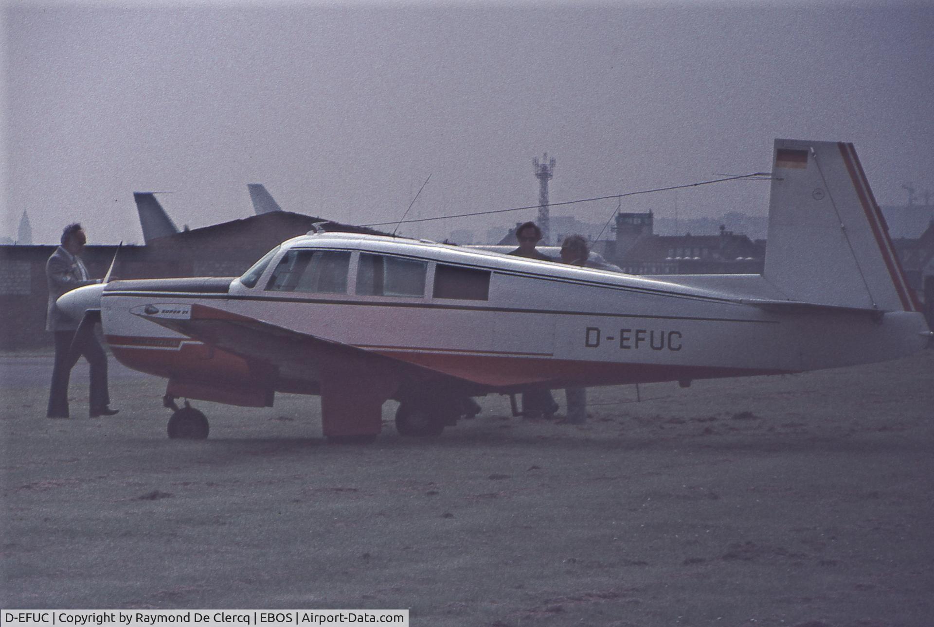 D-EFUC, 1966 Mooney M20E Super 21 Chapparal C/N 1139, Ostend Airport, mid-seventies.