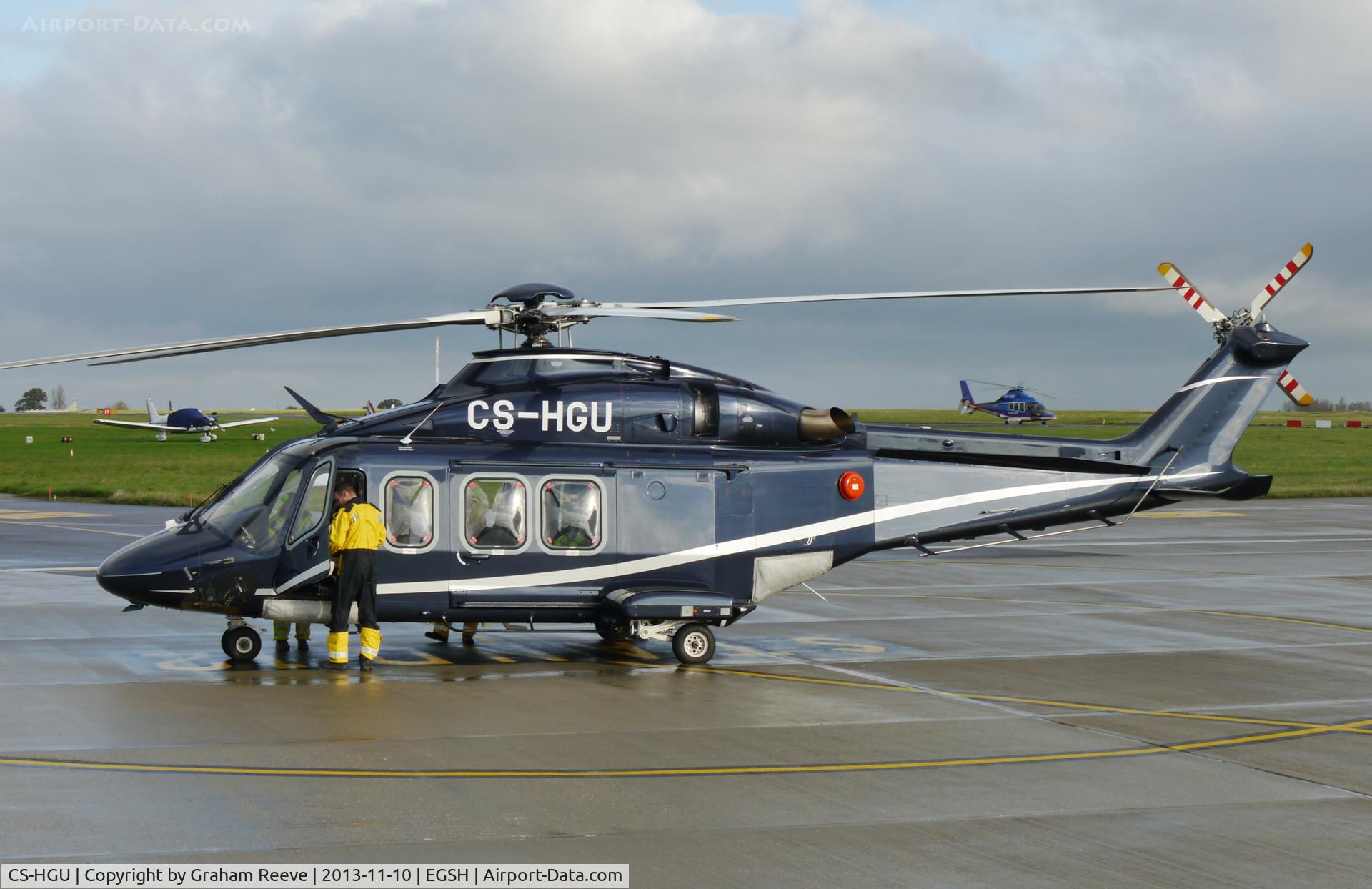 CS-HGU, AgustaWestland AW-139 C/N 31143, Being readied for departure.