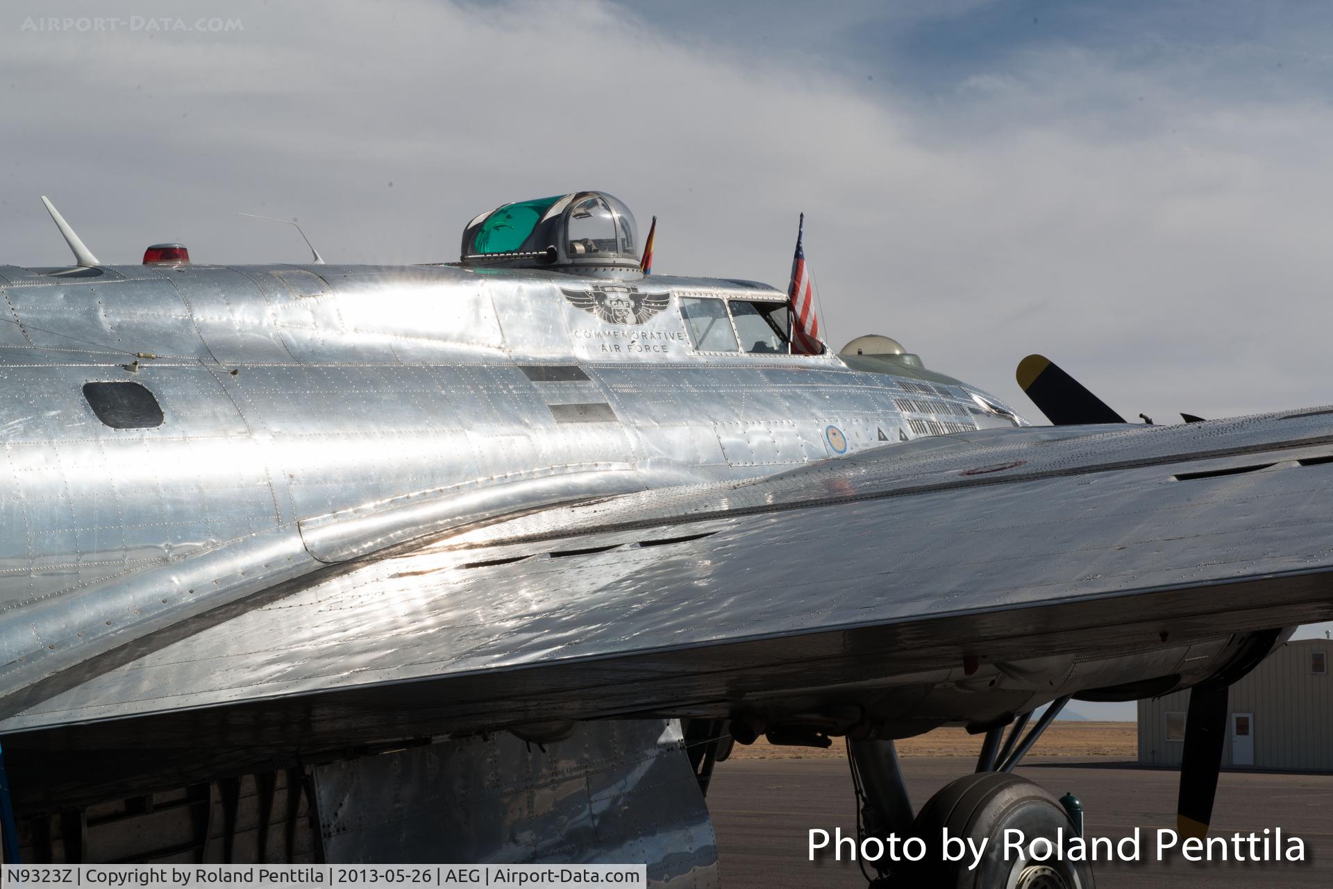 N9323Z, 1944 Boeing B-17G-85-DL Flying Fortress C/N 32155, 