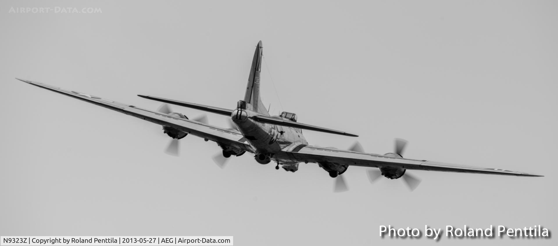 N9323Z, 1944 Boeing B-17G-85-DL Flying Fortress C/N 32155, 