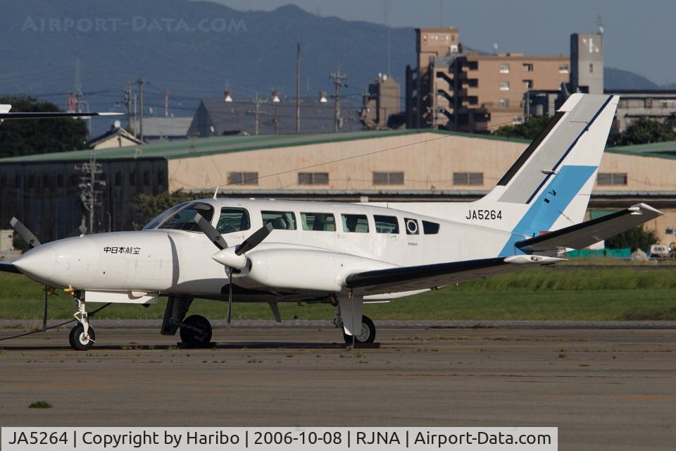 JA5264, 1977 Cessna 404 Titan C/N 404-0065, Titan II