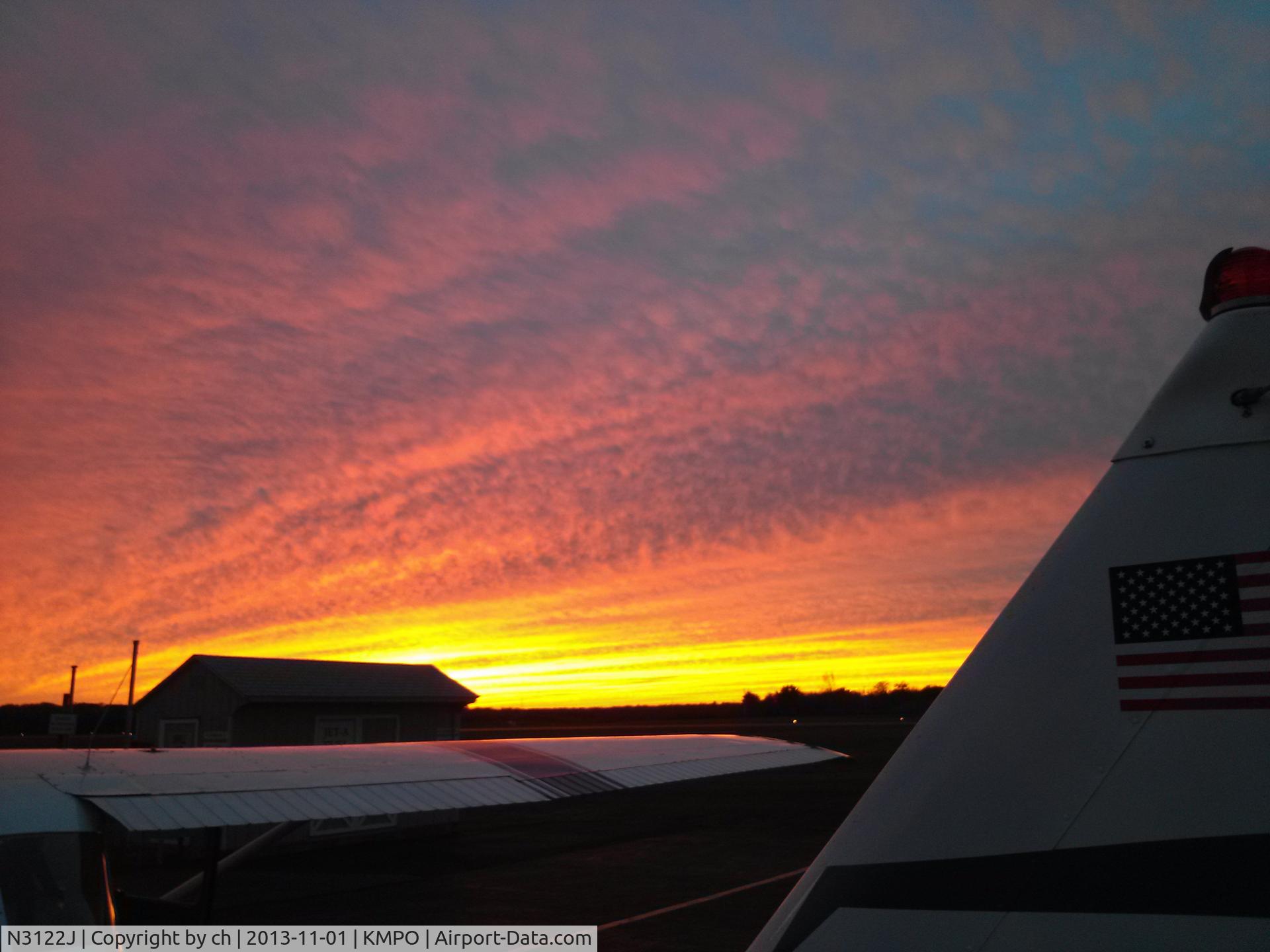 N3122J, 1966 Cessna 150G C/N 15065822, Sunset Kmpo