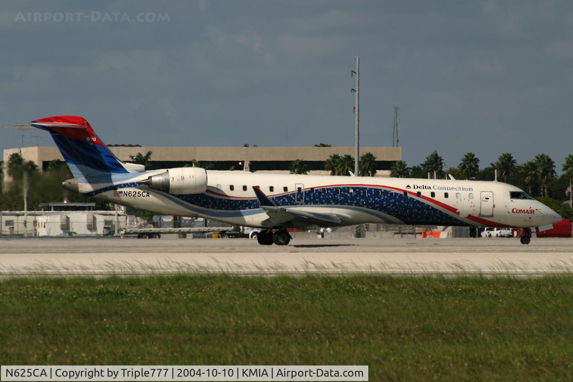 N625CA, 2003 Bombardier CRJ-700 (CL-600-2C10) Regional Jet C/N 10113, Comair's 150th RJ