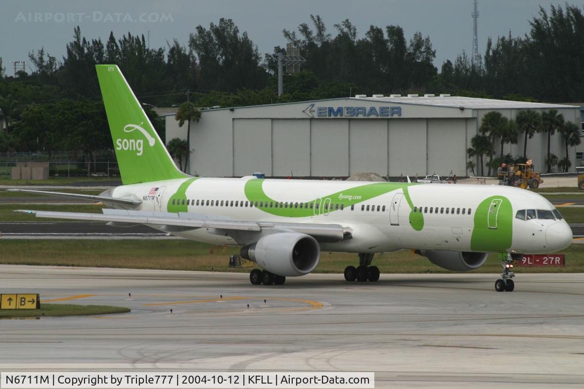 N6711M, 2000 Boeing 757-232 C/N 30483, Song