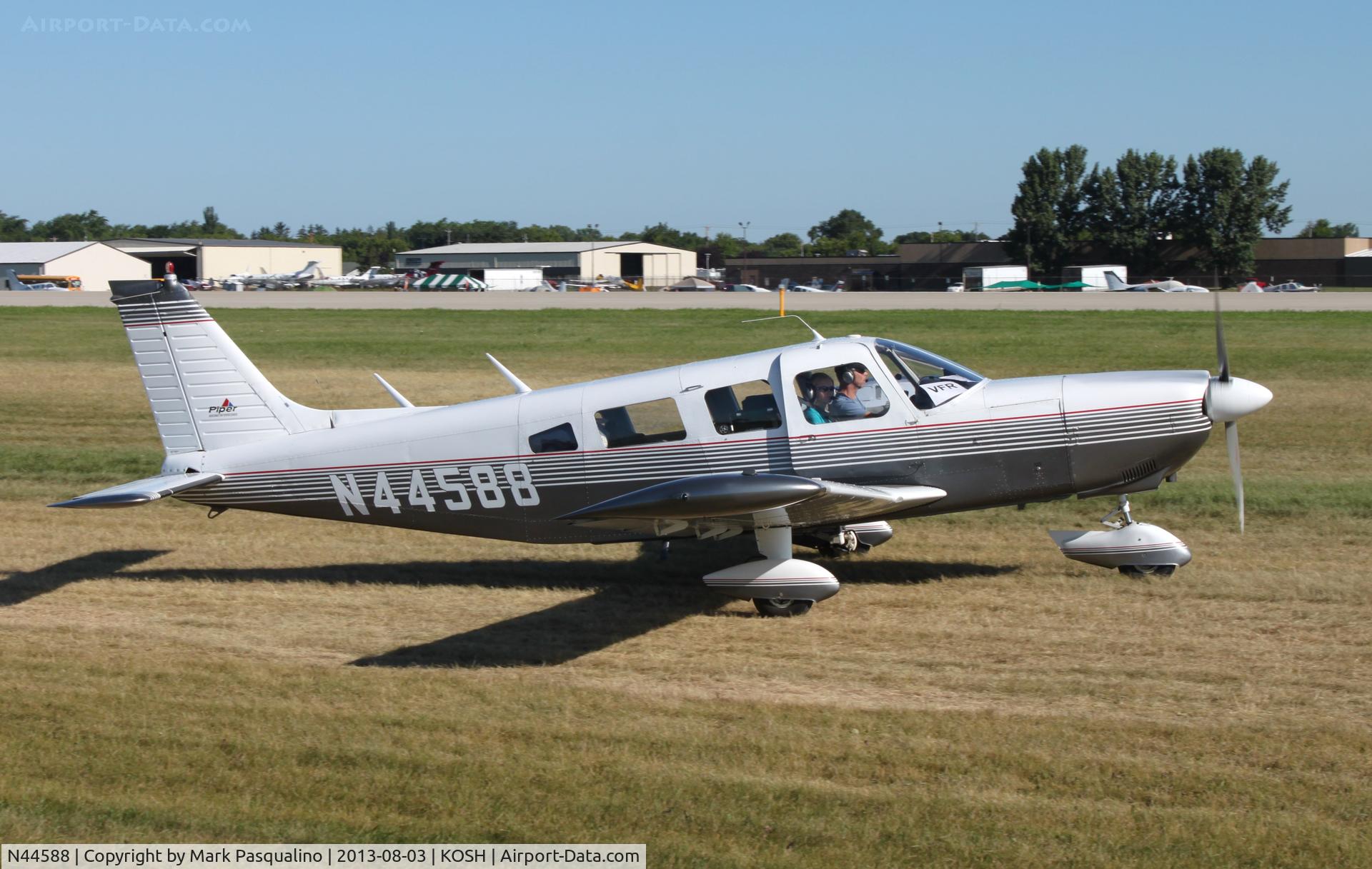 N44588, 1974 Piper PA-32-260 Cherokee Six Cherokee Six C/N 32-7400050, Piper PA-32-260