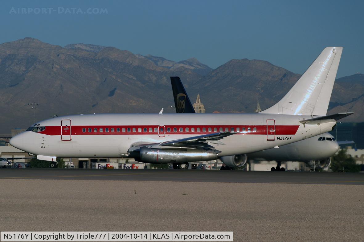 N5176Y, 1974 Boeing 737-200 C/N 20692, EG&G