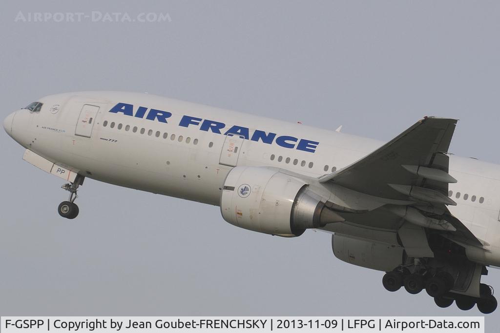 F-GSPP, 2001 Boeing 777-228/ER C/N 30615, AFR682 take off to Atlanta