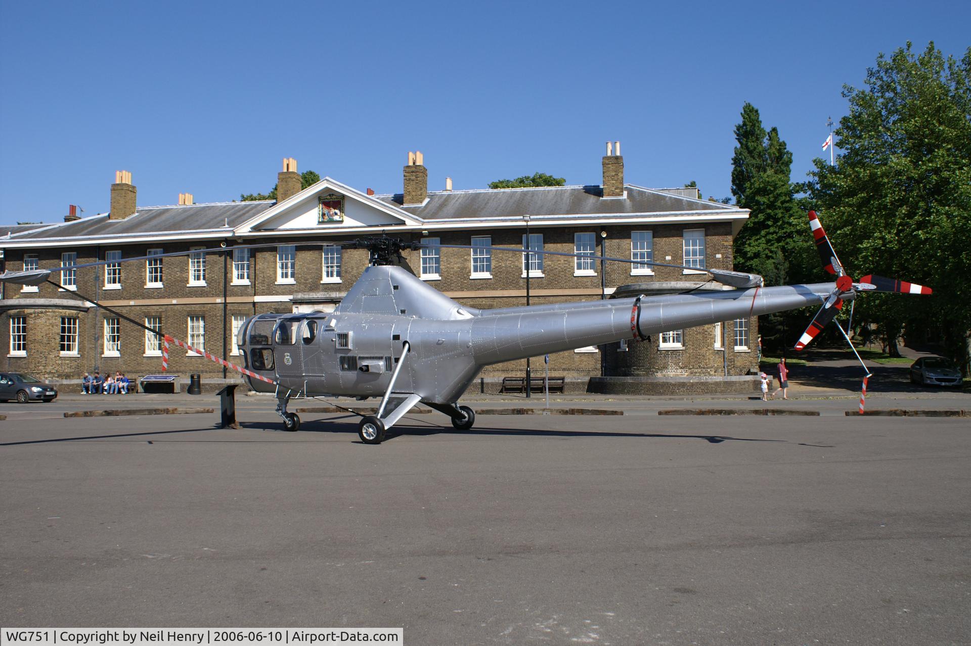WG751, 1952 Westland Dragonfly HR.5 C/N WA/H/61, taken 10 June 2006 at Chatham Historic Dockyard, Kent, UK.
Westland Dragonfly was licensed version of Sikorski S51 made in UK