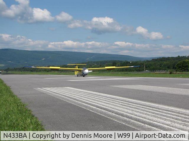 N433BA, 2002 Let L-23 Super Blanik C/N 029014, Rollout