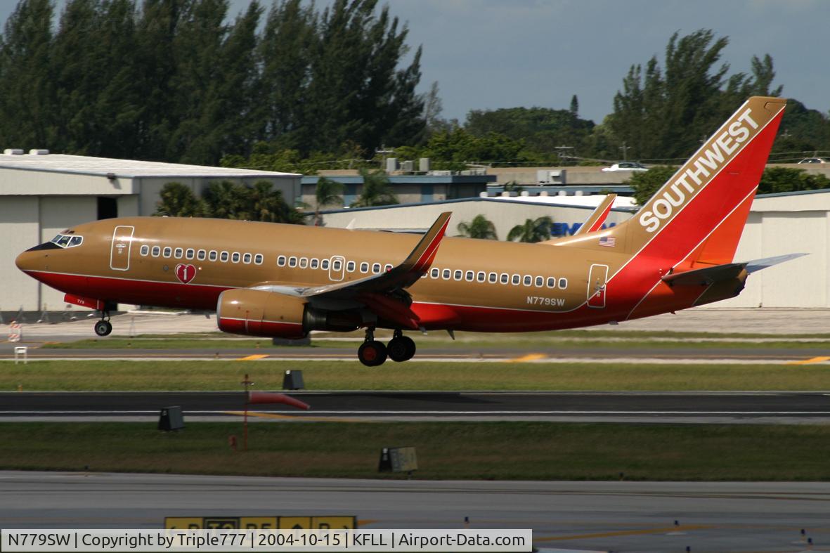 N779SW, 2000 Boeing 737-7H4 C/N 27884, Southwest Airlines