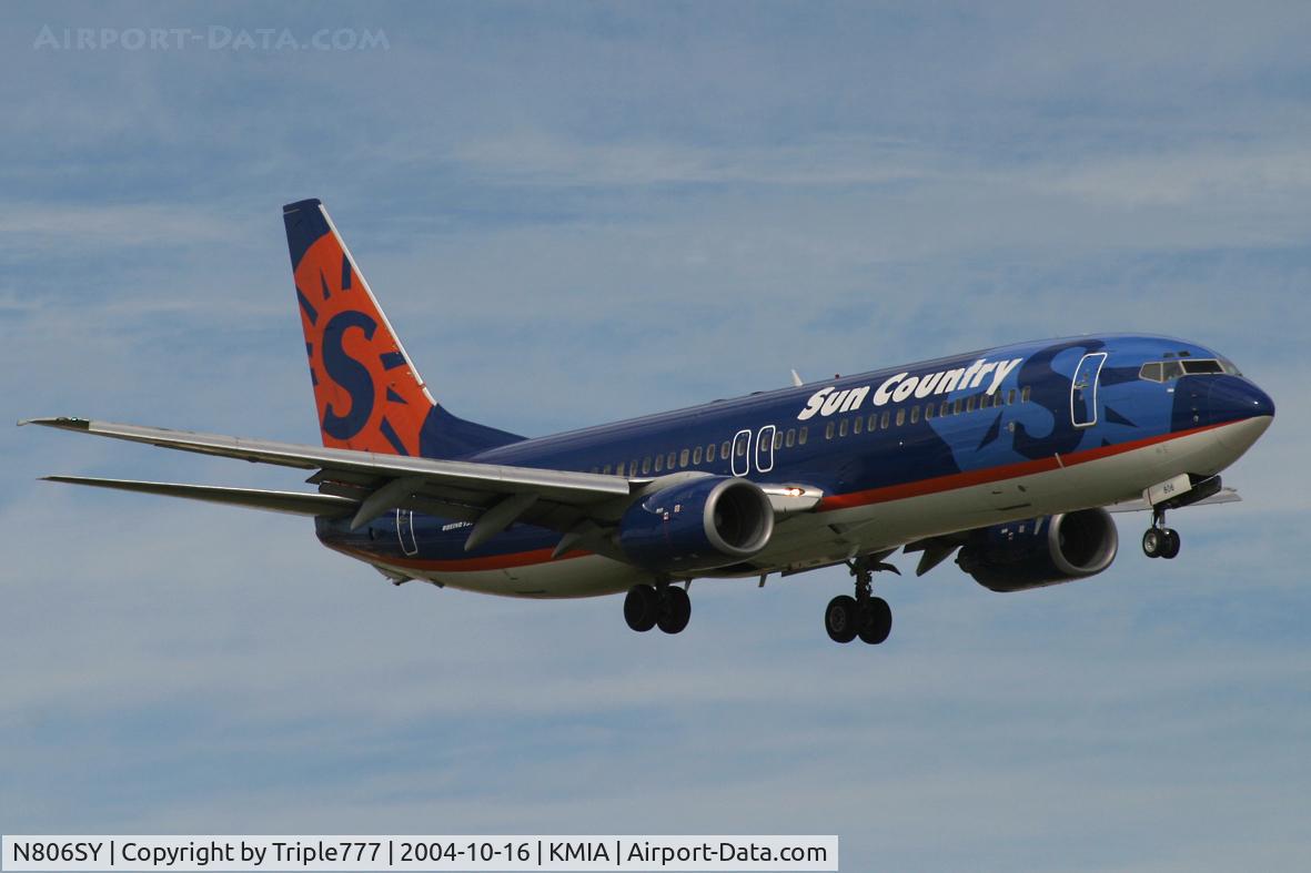 N806SY, 1998 Boeing 737-8Q8 C/N 28215, Sun Country