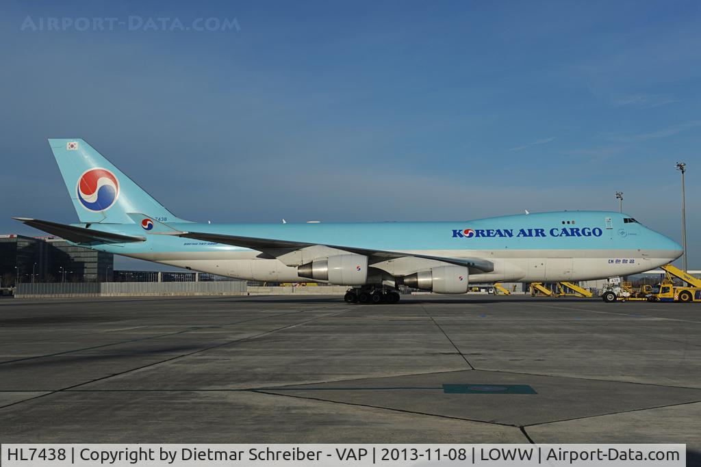 HL7438, 2003 Boeing 747-4B5ERF C/N 33515, Korean Boeing 747-400