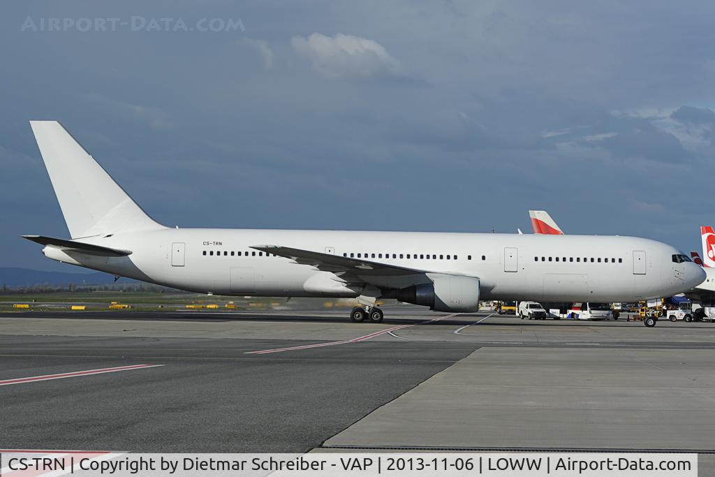 CS-TRN, 1993 Boeing 767-33A C/N 25535, Boeing 767-300