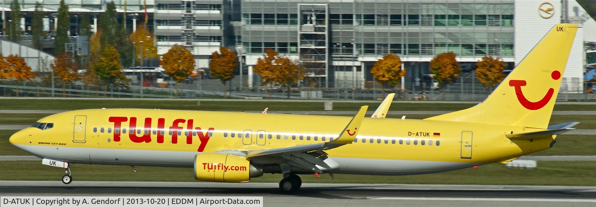 D-ATUK, 2011 Boeing 737-8K5 C/N 39094, TUiFly, seen here landing at München(EDDM)