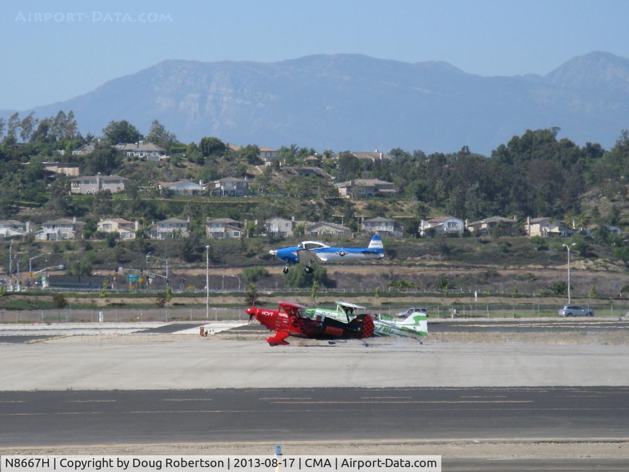 N8667H, 1947 North American Navion C/N NAV-4-667, 1947 North American NAVION, Continental IO-520 285 Hp, on final Rwy 26