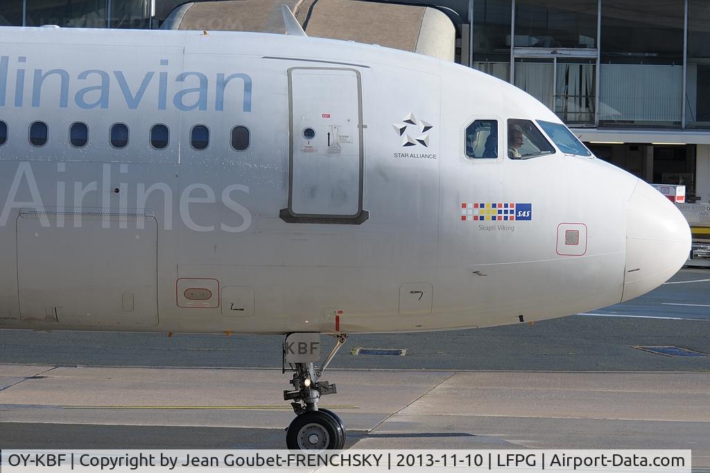 OY-KBF, 2002 Airbus A321-232 C/N 1807, Scandinavian, departure at CDG T1