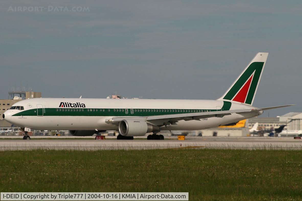 I-DEID, 1995 Boeing 767-33A C/N 27468, Alitalia
