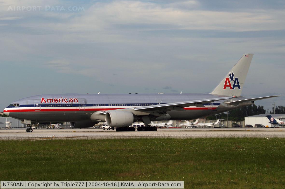 N750AN, 2001 Boeing 777-223 C/N 30259, American Airlines