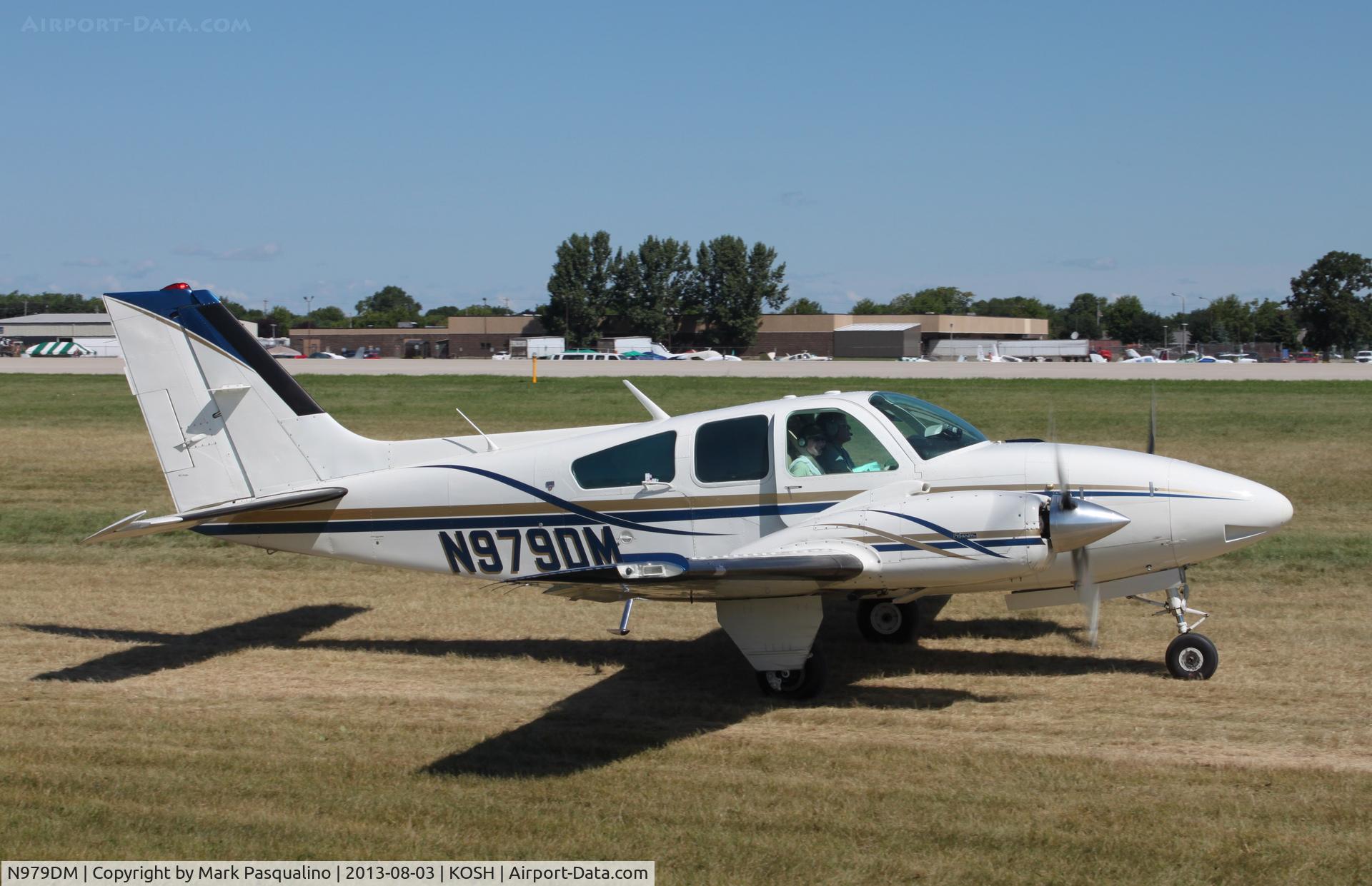 N979DM, 1978 Beech E-55 Baron C/N TE-1132, Beech E55