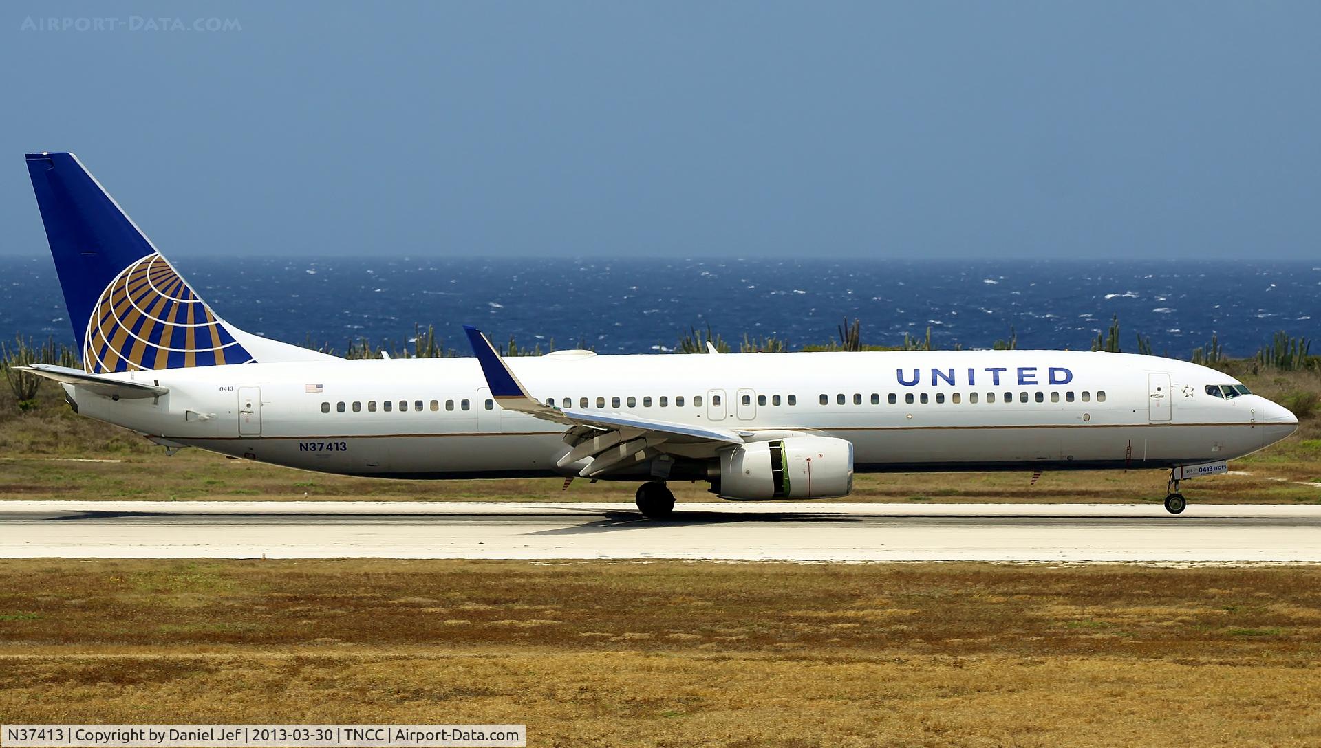 N37413, 2008 Boeing 737-924/ER C/N 31664, N37413