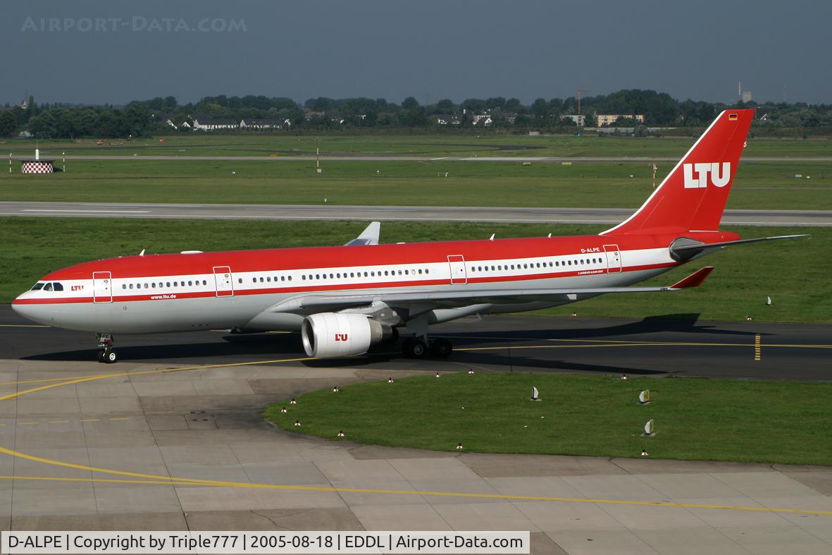 D-ALPE, 2002 Airbus A330-223 C/N 469, LTU