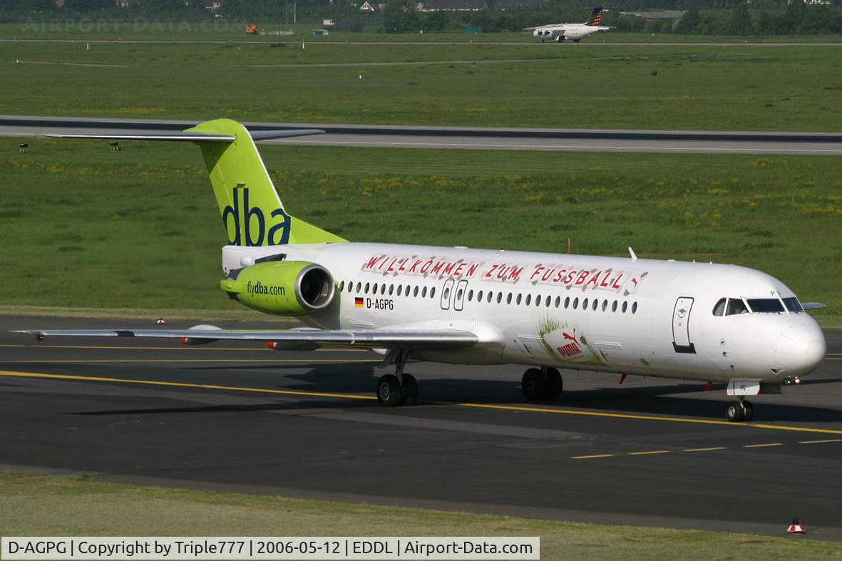 D-AGPG, 1990 Fokker 100 (F-28-0100) C/N 11306, dba willkommen zum fussball