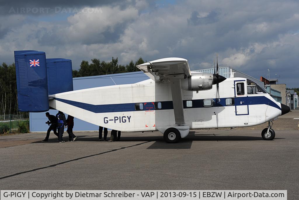G-PIGY, 1975 Short SC-7 Skyvan 3-100 C/N SH.1943, Shorts Skyvan