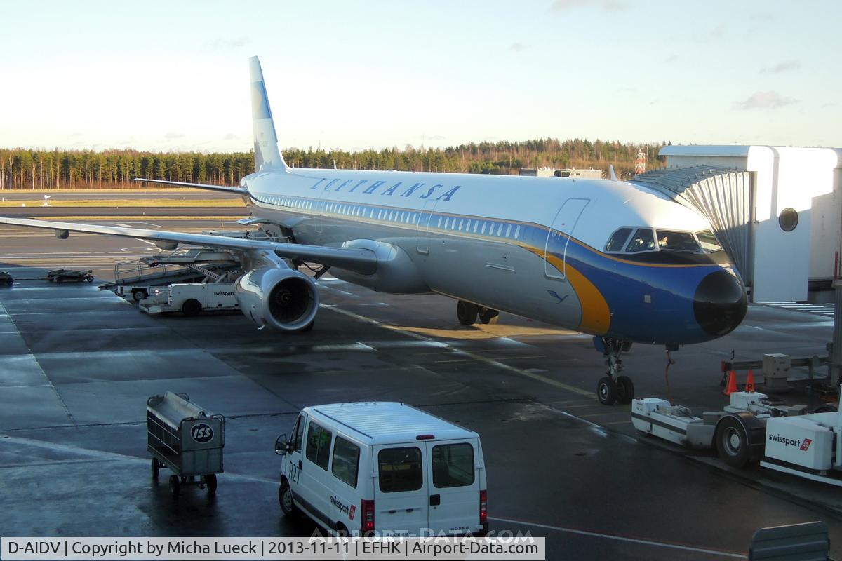 D-AIDV, 2012 Airbus A321-231 C/N 5413, At Vantaa
