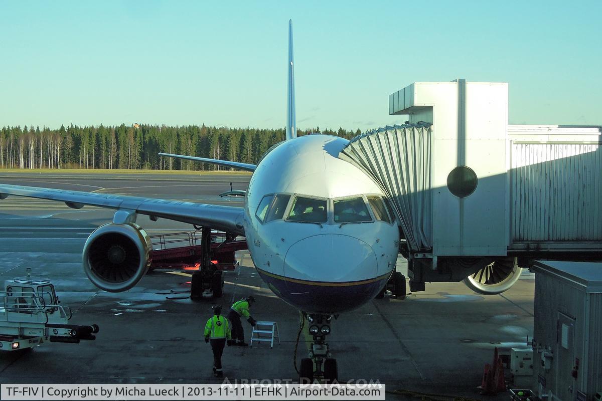 TF-FIV, 2001 Boeing 757-208 C/N 30424, At Vantaa